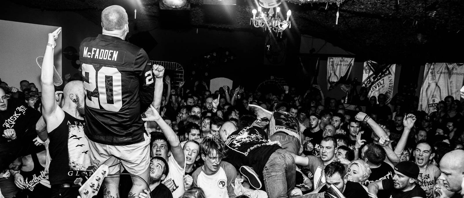 Shows - AWAY FROM LIFE Konzertkalender